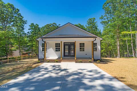 Photo of 629 Natchez Trace, Fuquay Varina, NC 27526 (MLS # 10143290)
