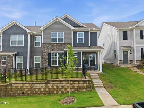 Photo of 814 James J Freeland Memorial Drive, Hillsborough, NC 27278 (MLS # 10184915)