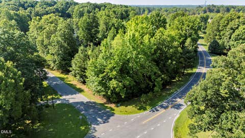 Photo of 5303 Forest Oaks Drive, Greensboro, NC 27406 (MLS # 10178328)