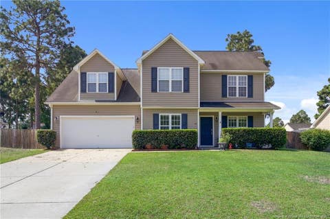 Photo of 80 Chinkapin Oak Circle, Bunnlevel, NC 28323 (MLS # LP763215)
